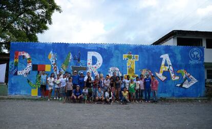 Mural realizado por Sinfonía Trópico con jóvenes de Chigorodó.