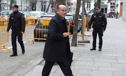 El coronel de la Guàrdia Civil Diego Pérez de los Cobos arribant al Tribunal Suprem.