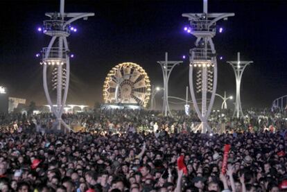 El público abarrotó el escanario principal durante los conciertos de la primera jornada de Rock in Rio.