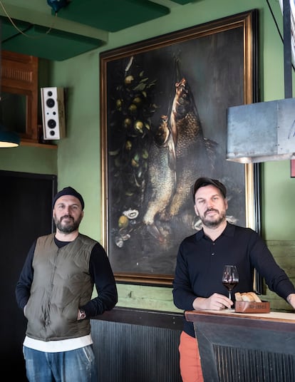 Los hermanos Colombo en su restaurante Xemei, Barcelona.