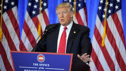 Donald Trump habla en la rueda de prensa del 11 de enero en Nueva York.