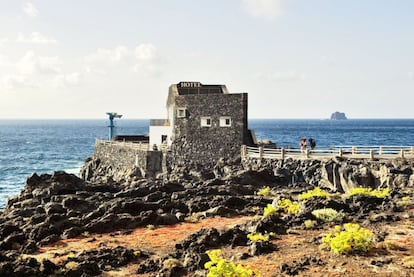 El hotel Punta Grande, uno de los hoteles ms peque?os del mundo, situado en El Hierro (Islas Canarias).