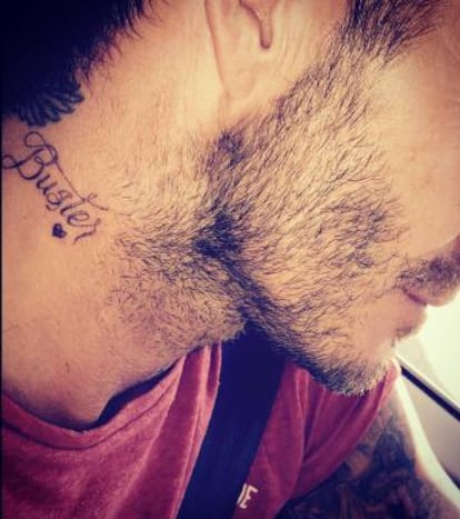 Imagen del tatuaje del cuello de David Beckham dedicado a su hijo Brooklyn.