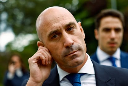 Luis Rubiales, poco antes de declarar el pasado lunes ante la jueza de Majadahonda que instruye la causa por las supuestas irregularidades en la RFEF.