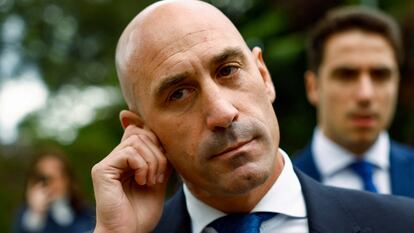 Luis Rubiales, poco antes de declarar el pasado lunes ante la jueza de Majadahonda que instruye la causa por las supuestas irregularidades en la RFEF.