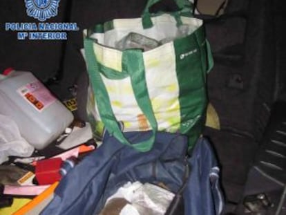 Drogas encontradas por la policía en un coche.