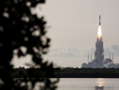 Veículo ‘Perseverance’ é lançado da estação do cabo Canaveral, na Flórida, nesta quinta.