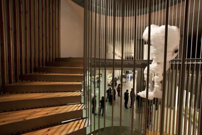 la sala de exposiciones Mustang Art Gallery.