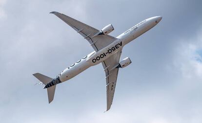 El Airbus A350-1000, avión de largo radio y bajo consumo, la gran apuesta de la firma contra Boeing. 