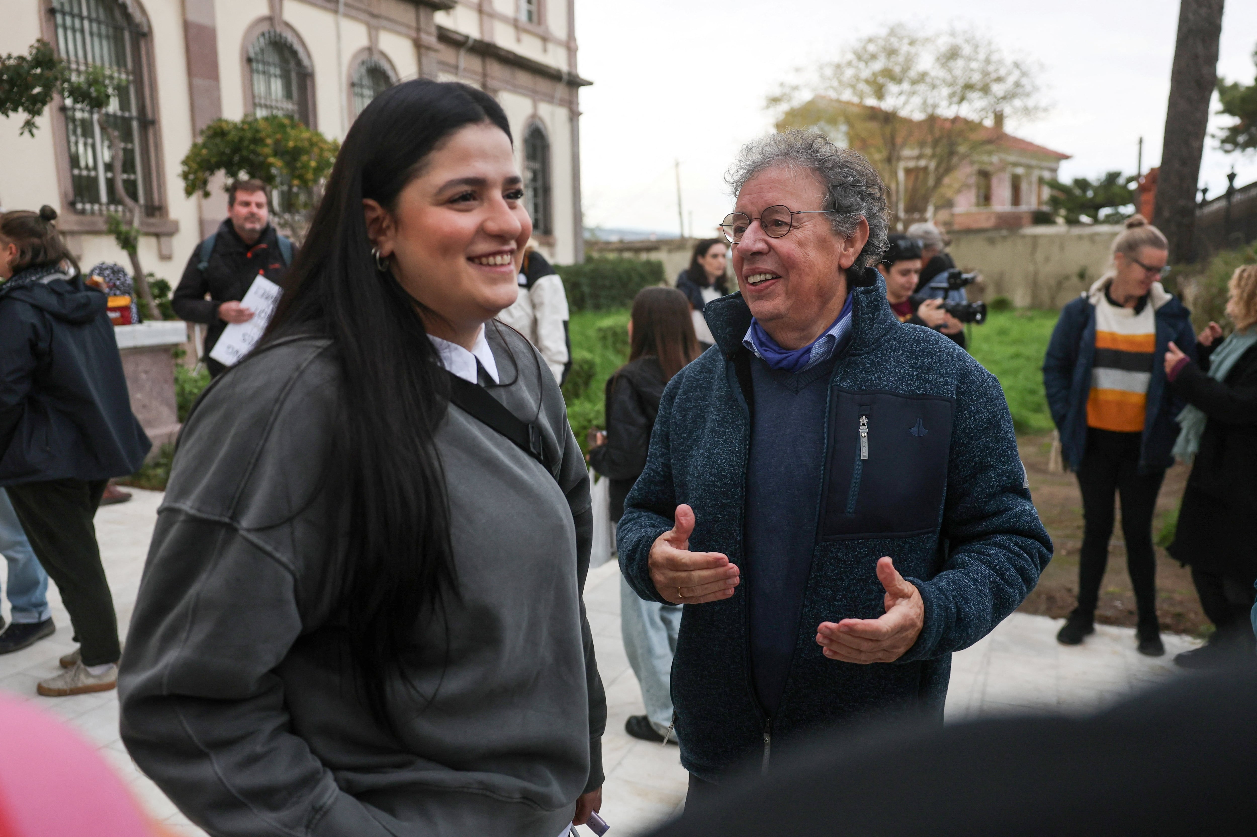 La Fiscalía de Grecia pide 20 años de cárcel a 24 trabajadores humanitarios por rescatar a refugiados en el Egeo