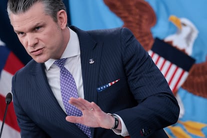 Pete Hegseth, el secretario de Defensa en guerra contra el Pentágono