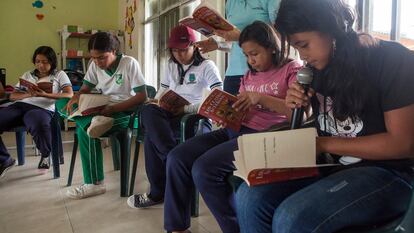LIBROS EN TIERRA DE GUERRA