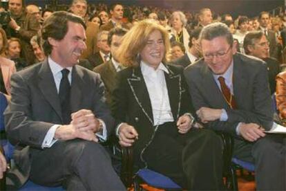 José María Aznar, Ana Botella y Alberto Ruiz-Gallardón, en la inauguración de la convención del PP.