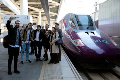 Llegada del primer Avlo a Valencia este jueves en una viaje de prueba con pasajeros.