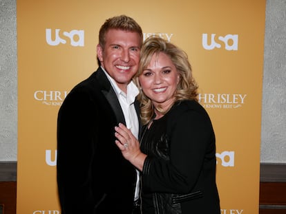 Todd y Julie Chrisley en un acto en Nueva York en febrero de 2014. En vídeo, Trump indulta a la pareja condenada por defraudar más 36 millones de dólares.