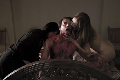 Fotograma de la película 'Vampyres'.