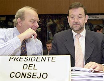 Imagen del ministro de Interior, Mariano Rajoy, durante la reunión en Luxemburgo.