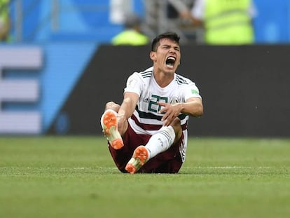 Lozano durante el partido contra Corea. 