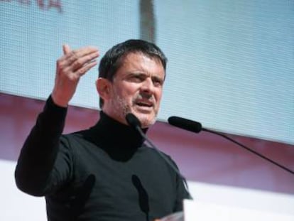 Intervención de Manuel Valls en una manifestación de Societat Civil Catalana, el 18 de marzo.