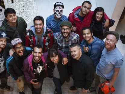 Algunos de los pintores en la inauguración del festival.