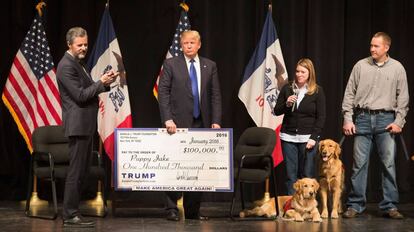 Donald Trump en un acto benéfico cuando era candidato a las presidenciales