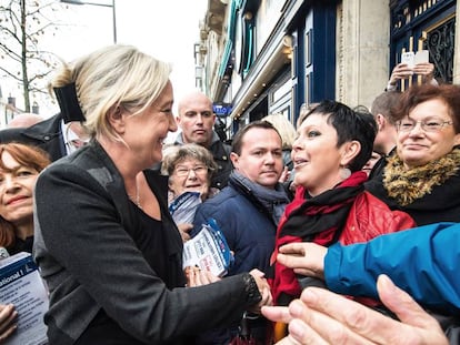 Marine Le Pen, presidenta del Frente Nacional, en Calais, (Francia) en 2014. 
