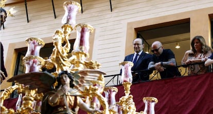 El presidente Jos&eacute; Castro y Sampaoli, en la procesi&oacute;n de El Cautivo en Sevilla.