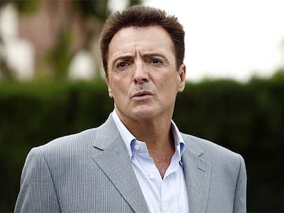 Armand Assante.