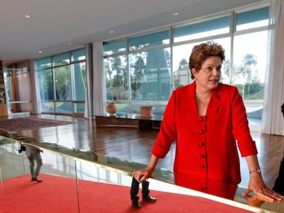 Dilma durante sabatina no interior do Pal&aacute;cio do Planalto.