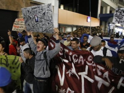 Protesto em agosto de 2014 pela morte de dois pichadores pela PM.