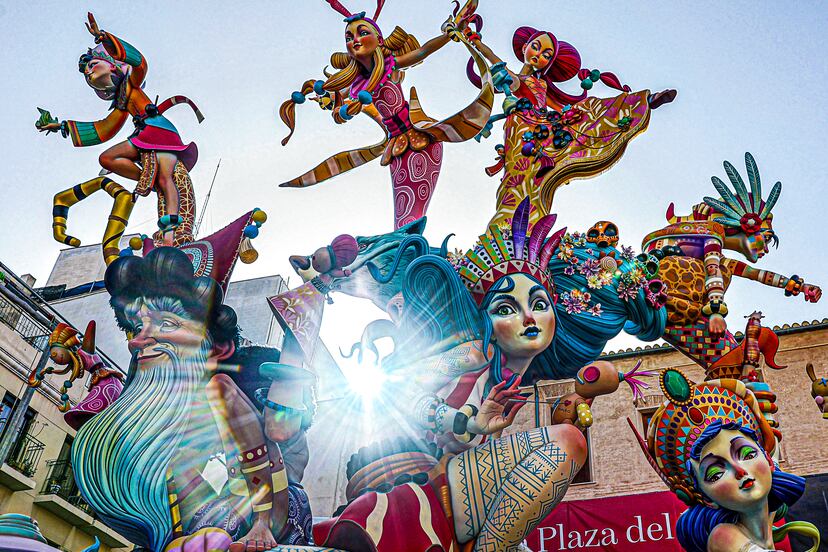 La “ruta perfecta” para ver las fallas más destacadas en “el menor ...