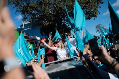 Cierre de campaña de Laura Fernández, el 24 de enero.