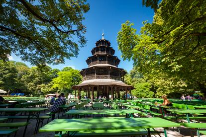 La cervecería Chinesischer Turm, en Múnich.