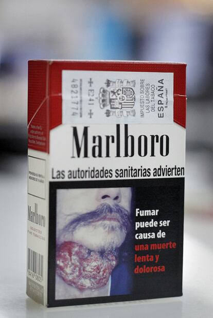 A Spanish cigarette packet, which warns that smoking can cause a "long and painful death."