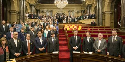 Declaraci&oacute;n Unilateral de Independencia de Catalu&ntilde;a en el Parlament. 