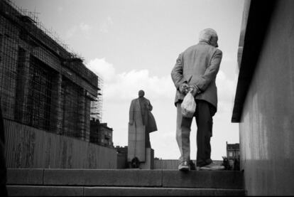 Monumento a Lenin, en Sofía, en abril de 1989.