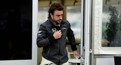 Fernando Alonso en Montmeló el 1 de marzo de 2017.