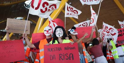 Huelga de trabajadores de Iberia Express, en Madrid. 