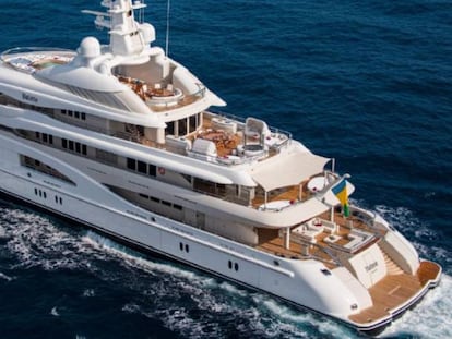 Imagen del megayate Valerie, en venta en el portal Yachtworld.