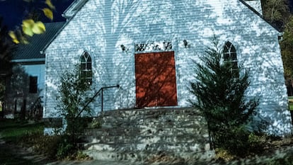 La antigua iglesia luterana de Murdock (Minnesota), ahora propiedad de la Asatru Folk Assembly.