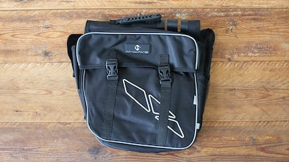View of the M-Wave brand saddlebag.