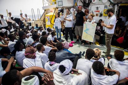 Situación a bordo del barco Aquarius. 