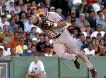 Ken Caminiti, en un partido con los Braves en 2001.