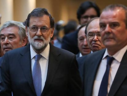 Rajoy a la seva arribada al Senat.