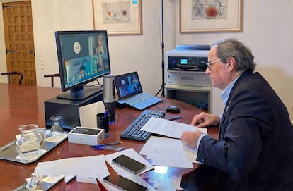 El president Quim Torra, durant una reunió telemàtica. 