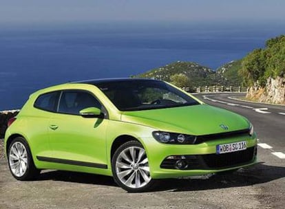 El Scirocco rejuvenece el diseño de VW y marca el rumbo que seguirán sus próximos modelos.