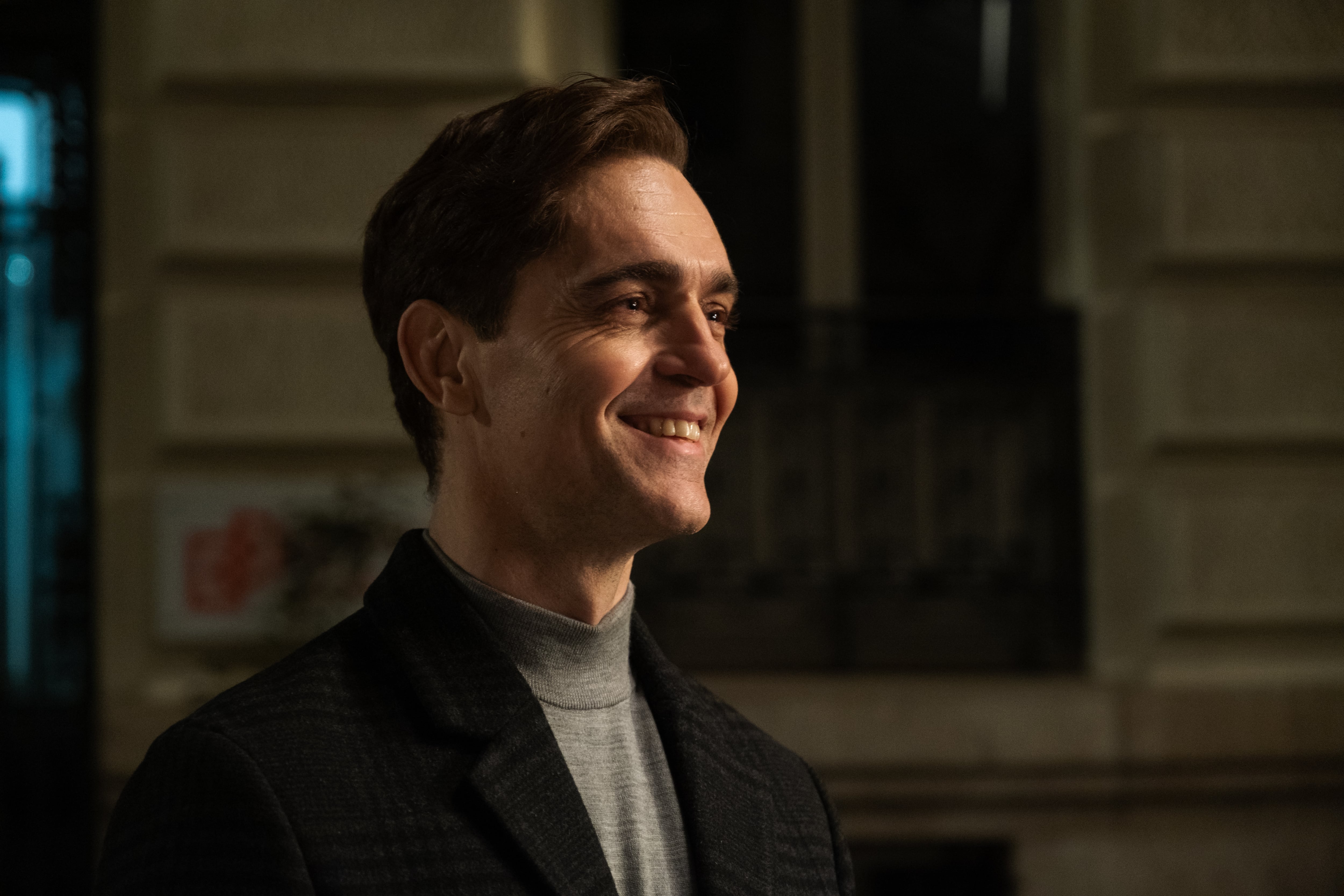 Pedro Alonso, en el primer capítulo de 'Berlín y la dama del armiño'.