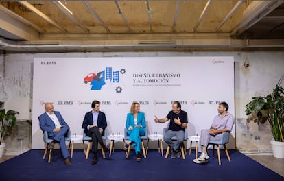 Desde la izquierda, Alfredo Rueda (El País), Santiago Benjumea (Silence), María José Aparicio (Ayuntamiento de Madrid), Emilio Iribarren (U. Politécnica de Valencia) y Javier Peña Ibáñez, arquitecto.