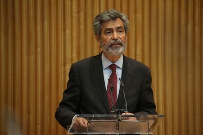 El presidente del CGPJ, Carlos Lesmes, durante su intervención en una jornada en el Congreso de los Diputados, el pasado mayo.