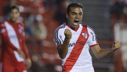Gabriel Mercado celebra un gol del River Plate.